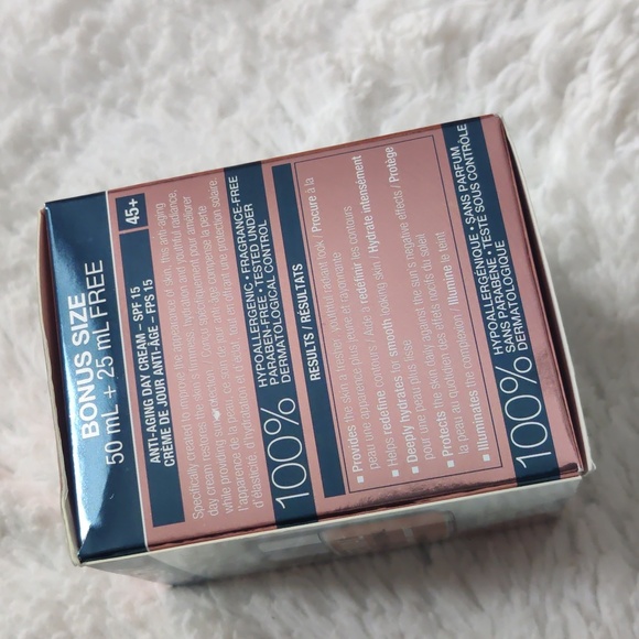 MARCELLE Revival+ Skin renewal - NWOT - Picture 3 of 3